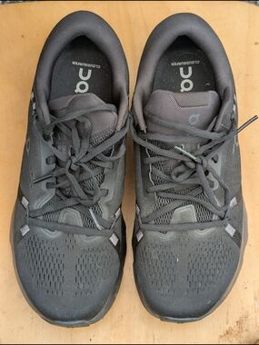 On Cloudsurfer Women's Black Running Shoes